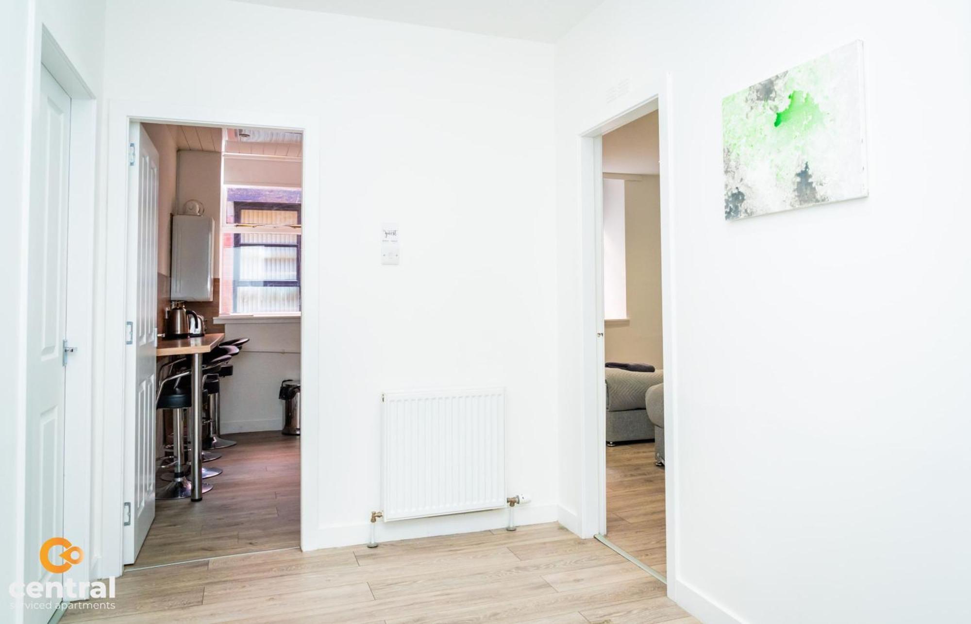 Central Serviced Apartments - 2 Bedroom - Walk Away From City Centre & Universities - Sleeps 4 - 3 X Double Beds - Smart Tvs In All Rooms - Short Term Stays Welcome - Walk Away From Train & Bus Station - Preferred Location For Short Stay In Dundee Zewnętrze zdjęcie