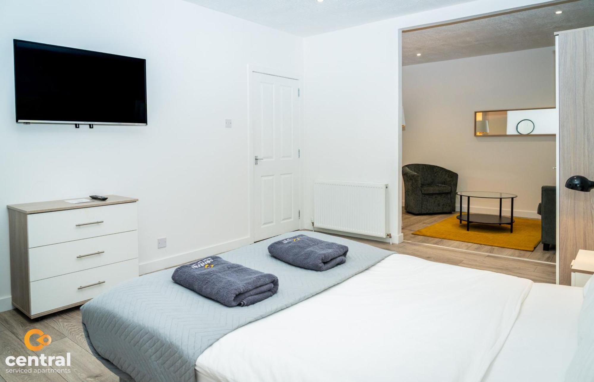 Central Serviced Apartments - 2 Bedroom - Walk Away From City Centre & Universities - Sleeps 4 - 3 X Double Beds - Smart Tvs In All Rooms - Short Term Stays Welcome - Walk Away From Train & Bus Station - Preferred Location For Short Stay In Dundee Zewnętrze zdjęcie