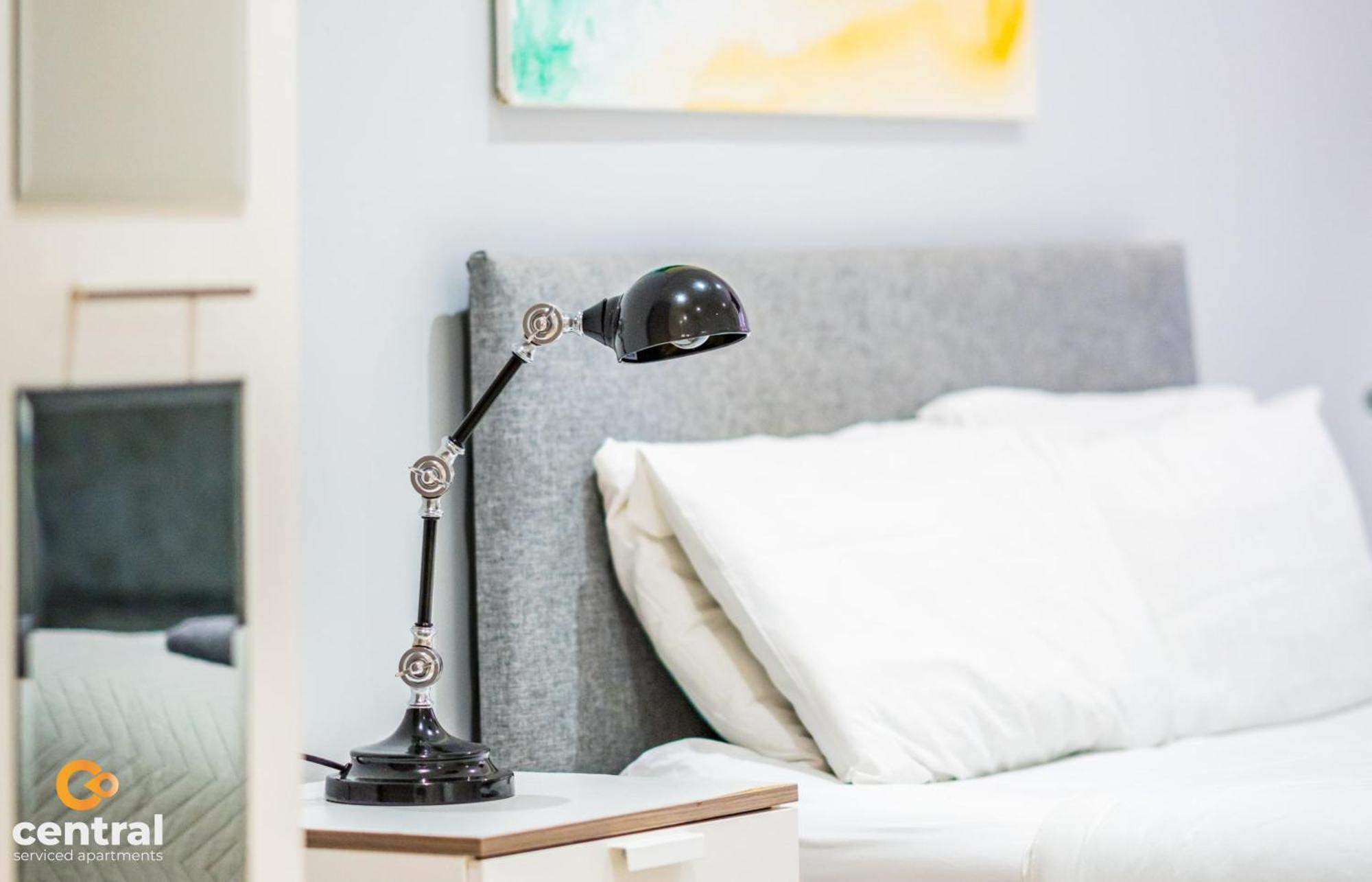 Central Serviced Apartments - 2 Bedroom - Walk Away From City Centre & Universities - Sleeps 4 - 3 X Double Beds - Smart Tvs In All Rooms - Short Term Stays Welcome - Walk Away From Train & Bus Station - Preferred Location For Short Stay In Dundee Zewnętrze zdjęcie