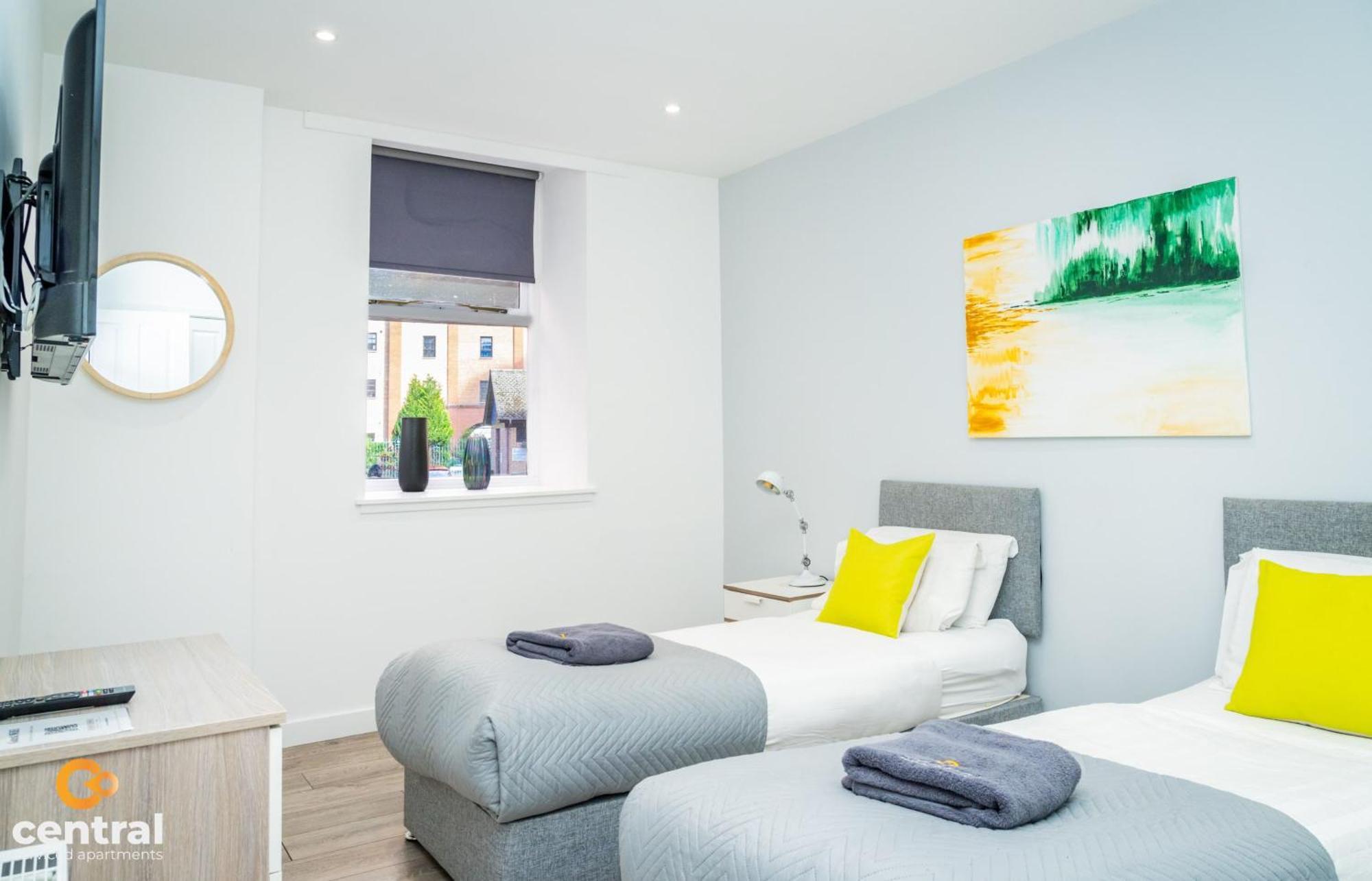 Central Serviced Apartments - 2 Bedroom - Walk Away From City Centre & Universities - Sleeps 4 - 3 X Double Beds - Smart Tvs In All Rooms - Short Term Stays Welcome - Walk Away From Train & Bus Station - Preferred Location For Short Stay In Dundee Zewnętrze zdjęcie