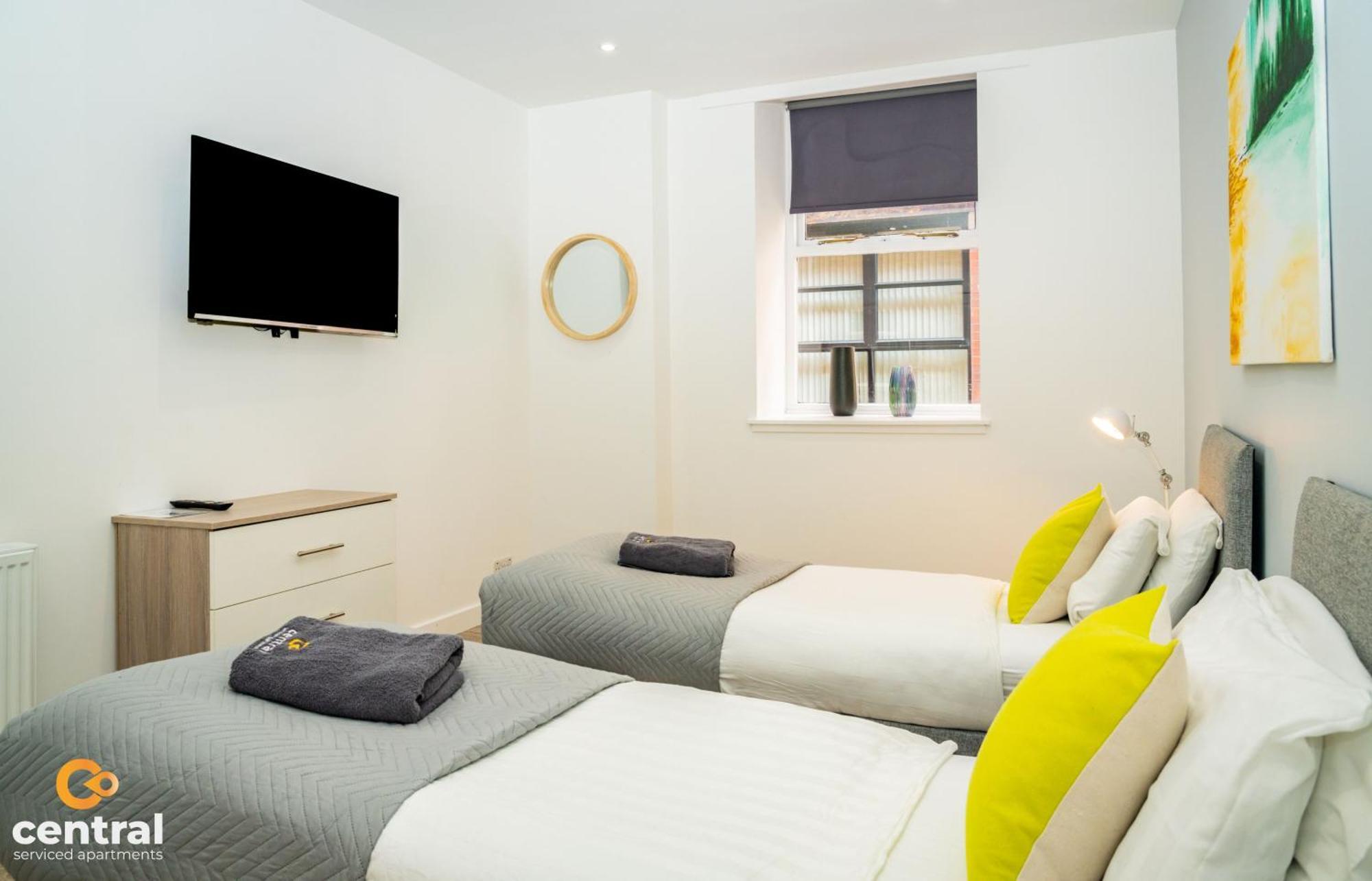Central Serviced Apartments - 2 Bedroom - Walk Away From City Centre & Universities - Sleeps 4 - 3 X Double Beds - Smart Tvs In All Rooms - Short Term Stays Welcome - Walk Away From Train & Bus Station - Preferred Location For Short Stay In Dundee Zewnętrze zdjęcie
